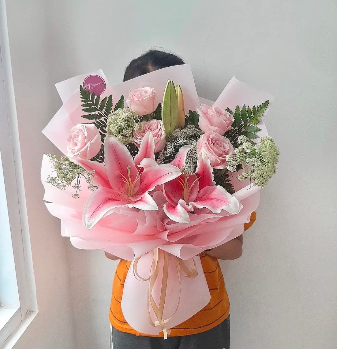 Lily mix Mawar Buket dari Biorona Florist