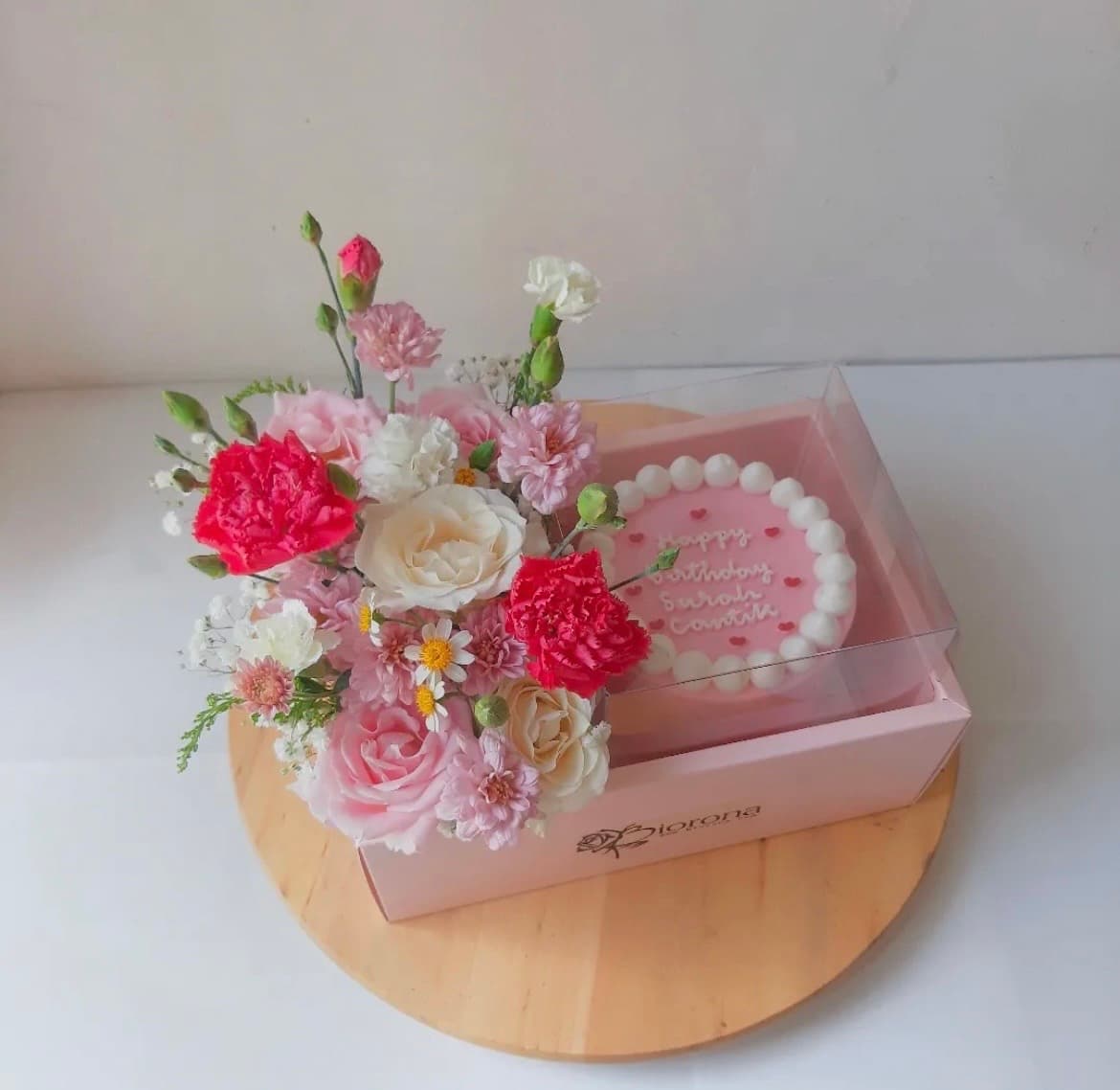 Hana Cake Flower dari Biorona Florist